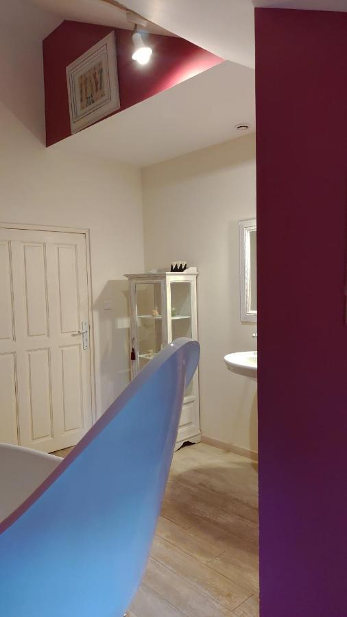 Le Manoir De Gatines Bed & Breakfast Tigne ภายนอก รูปภาพ