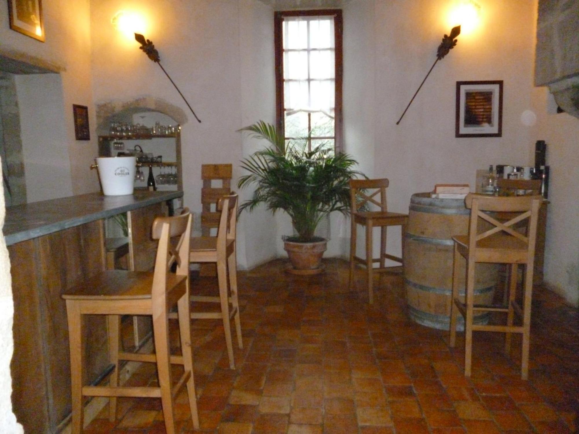 Le Manoir De Gatines Bed & Breakfast Tigne ภายนอก รูปภาพ