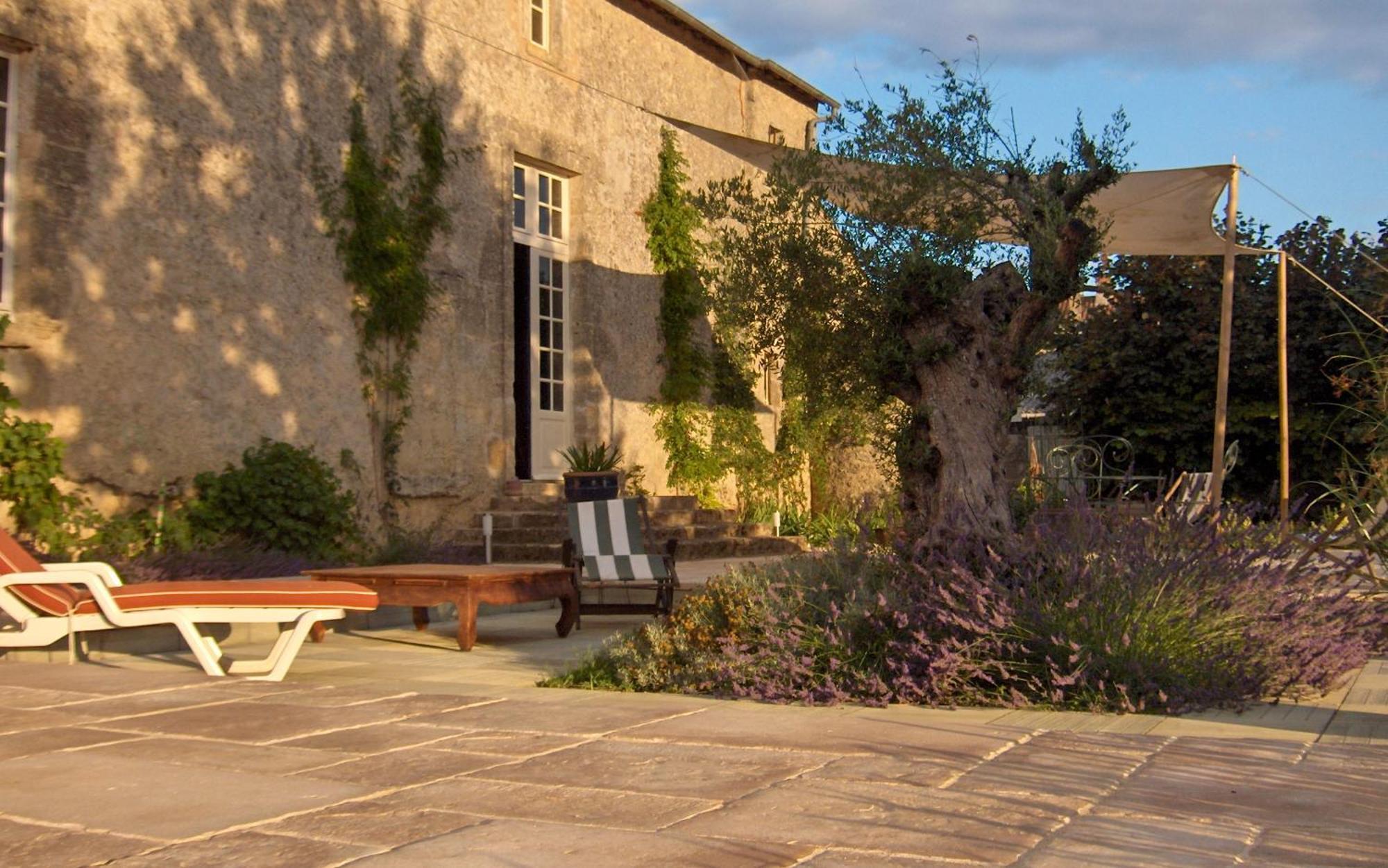 Le Manoir De Gatines Bed & Breakfast Tigne ภายนอก รูปภาพ